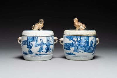 Paire de pots couverts en forme de tambour en porcelaine de Chine en bleu et blanc, marque de Jiajing, Kangxi — photo 5