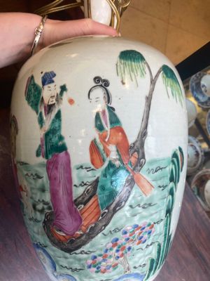 Paire de pots en porcelaine de Chine famille rose à décor de huit immortels montés en lampes, 19ème — photo 6