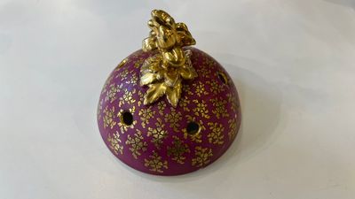 Paire de pots-pourris en porcelaine polychrome à fond rose et partiellement doré, Jacob Petit, Paris, France, 19ème — photo 5