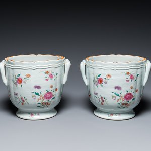 Paire de rafraichissoirs en porcelaine de Chine famille rose, Qianlong — photo 1