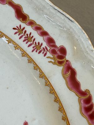 Paire de supports de terrines 'Bouddha' en porcelaine de Chine famille rose, Qianlong — photo 4