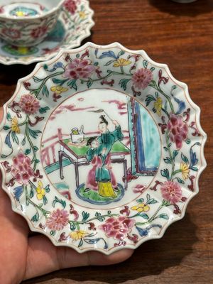 Paire de tasses et soucoupes en porcelaine de Chine famille rose à décor 'Xi Xiang Ji', Yongzheng — photo 22