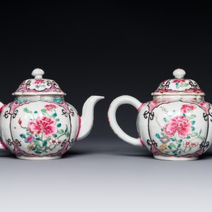 Paire de théières en porcelaine de Chine famille rose à décor floral, Qianlong — photo 2