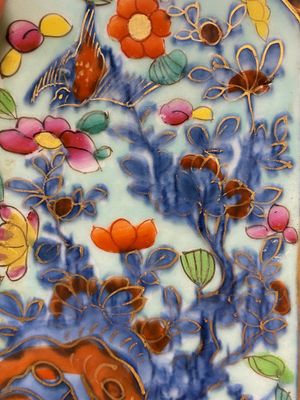 Paire de vases de forme carrée en porcelaine de Chine en bleu et blanc surdécorée en Europe, Kangxi — photo 20