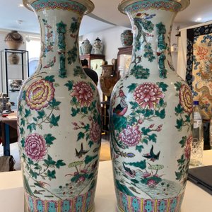 Paire de vases en porcelaine de Chine famille rose à décor de phénix et de faisans, 19ème — photo 8