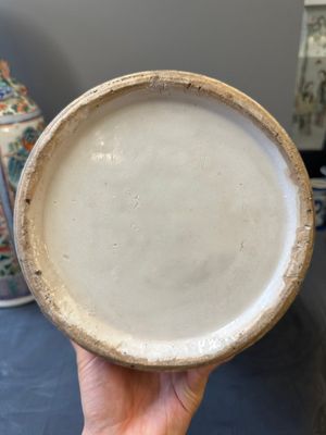 Paire de vases en porcelaine de Chine famille rose à décor narratif, 19ème — photo 18
