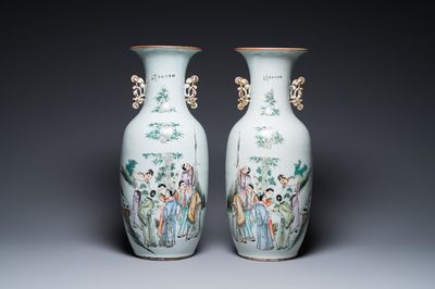 Paire de vases en porcelaine de Chine famille rose, signés Yu Yongfeng 余永豐, datés 1922