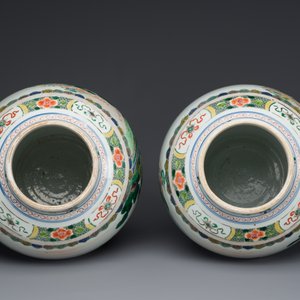 Paire de vases en porcelaine de Chine famille verte à décor de 'Shou Lao', Kangxi — photo 5