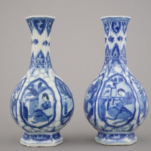 Paire de vases presque semblant en porcelaine de Chine, bleu et blanc, Kangxi — photo 3