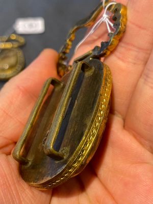 Paire d'ornements de ceinture en bronze doré incrusté d'agate, Qianlong — photo 14