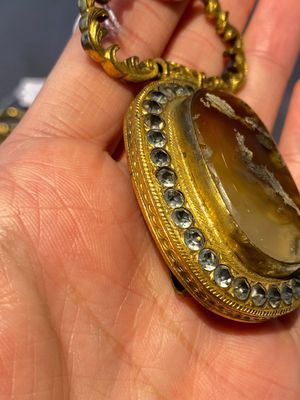 Paire d'ornements de ceinture en bronze doré incrusté d'agate, Qianlong — photo 10