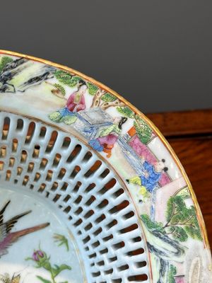Panier ajouré sur son support en porcelaine de Chine Famille rose de Canton, 19ème — photo 14