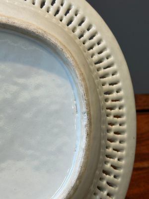 Panier ajouré sur son support en porcelaine de Chine Famille rose de Canton, 19ème — photo 8