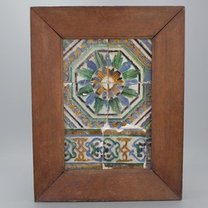 Panneau de 6 carreaux espagnols arista, encadré en bois, Toledo, 16e — photo 1