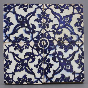 Panneau intact de 4 carreaux du Dôme du Rocher, Iznik ou Damas, env. 1600 — photo 1