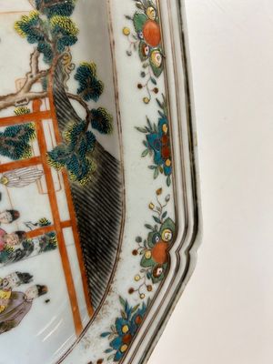 Plat de forme octogonale en porcelaine de Chine famille rose à sujet mandarin, Qianlong — photo 15