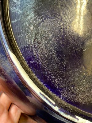 Plat en porcelaine de Chine en aubergine monochrome, marque et époque de Qianlong — photo 8