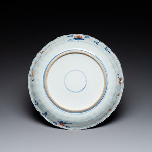 Plat en porcelaine de Chine verte-Imari à décor floral, Kangxi — photo 2