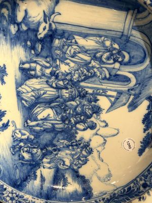 Plat exceptionnel en faïence en bleu et blanc à décor de l'Adoration des Mages, atelier Verstraeten, Haarlem, ca. 1640-1660 — photo 13