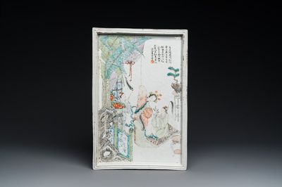 Plateau rectangulaire en porcelaine de Chine qianjiang cai, signé Xu Jinchang 徐金昌, daté 1889