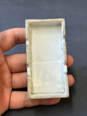 Porte-pinceaux en porcelaine de Chine famille rose, 19ème — photo 3