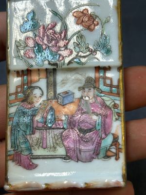Porte-pinceaux en porcelaine de Chine famille rose, 19ème — photo 8