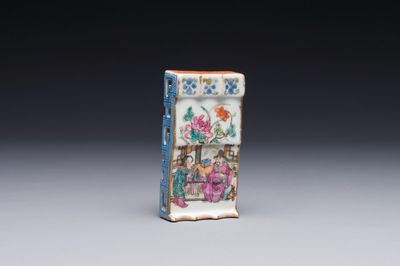 Porte-pinceaux en porcelaine de Chine famille rose, 19ème