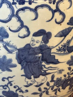 Pot en porcelaine de Chine en bleu et blanc à décor 'Ba Xian Zhu Shou 八仙祝壽', marque et peut-être époque de Wanli — photo 10