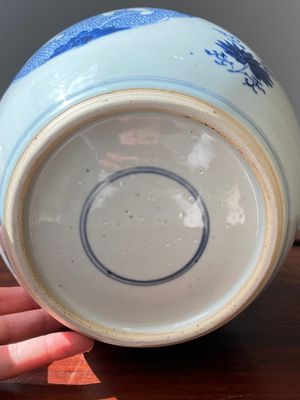 Pot en porcelaine de Chine en bleu et blanc à décor des 'Hehe Erxian', Kangxi — photo 5