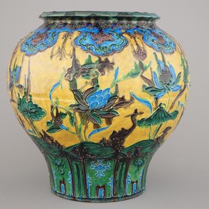Pot fahua en grès de Chine avec décoration en relief, 19e-20e — photo 3