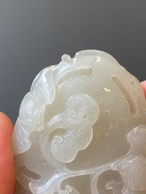 Presse-papier en jade finement sculpté à décor d'une grue et d'un tigre, Chine, 17/18ème — photo 7