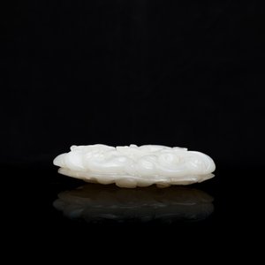 Presse-papier en jade finement sculpté à décor d'une grue et d'un tigre, Chine, 17/18ème — photo 4