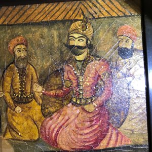 Qajar school: Triptiek met voorstelling van een prinselijke optocht, olie op paneel, Iran, 19e eeuw — foto 28
