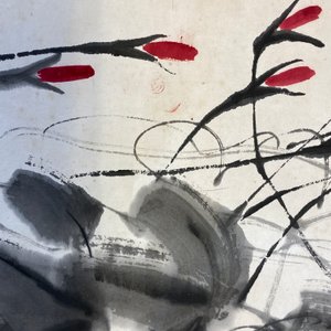 Qi Baishi (1864 - 1957), inkt en kleur op papier, als scroll gemonteerd: 'Klimmende winde' — foto 23