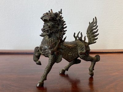 Qilin en bronze, Chine, probablement Kangxi — photo 1