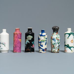 Quatorze tabatières en porcelaine de Chine, 19/20ème — photo 3