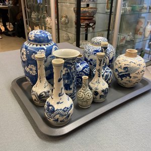 Quatorze vases en porcelaine de Chine en bleu et blanc, 18/20e eeuw — photo 33