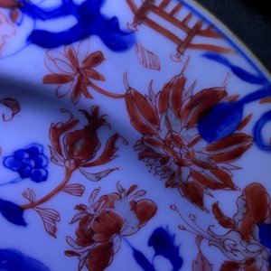 Quatre assiettes en porcelaine de Chine de style Imari, Kangxi — photo 17