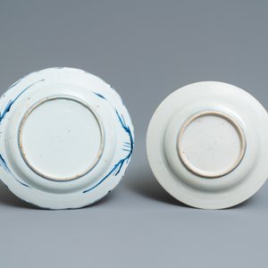 Quatre assiettes en porcelaine de Chine en bleu et blanc de type kraak, Wanli — photo 3