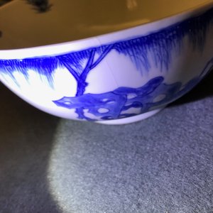 Quatre bols en porcelaine de Chine bleu et blanc, marques de Chenghua et Xuande, Kangxi — photo 27