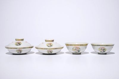 Quatre bols en porcelaine de Chine famille rose à décor "Dragons et Phénix", dont deux couverts, marque de Tongzhi, 20ème