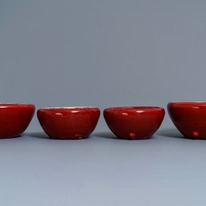Quatre bols en porcelaine de Chine sang de boeuf, 19/20ème — photo 4