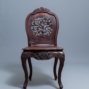 Quatre chaises en bois aux dos ajourés, Macao ou colonies portugaises, 19ème — photo 24