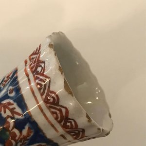 Quatre petits vases en faïence de Delft palette cachemire et bleu et blanc, fin du 17ème — photo 10