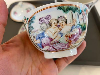 Quatre pièces en porcelaine de Chine famille rose aux sujets mythologiques et romantiques, Qianlong — photo 8