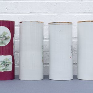 Quatre porte-chapeaux en porcelaine de Chine qianjiang cai, 19/20ème — photo 10