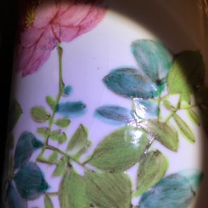 Quatre portes-chapeau et un vase en porcelaine de Chine qianjiang cai et famille rose, 19/20ème — photo 8