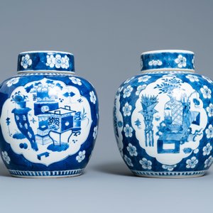 Quatre pots couverts en porcelaine de Chine en bleu et blanc, 19ème — photo 4