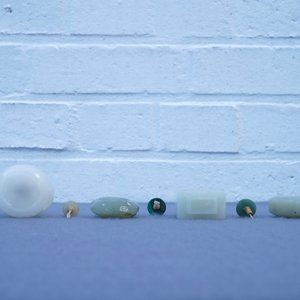 Quatre tabatières en jade blanc et céladon, Chine, 19/20ème — photo 8