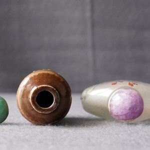 Quatre tabatières en porcelaine de Chine et verre, 19/20ème — photo 11